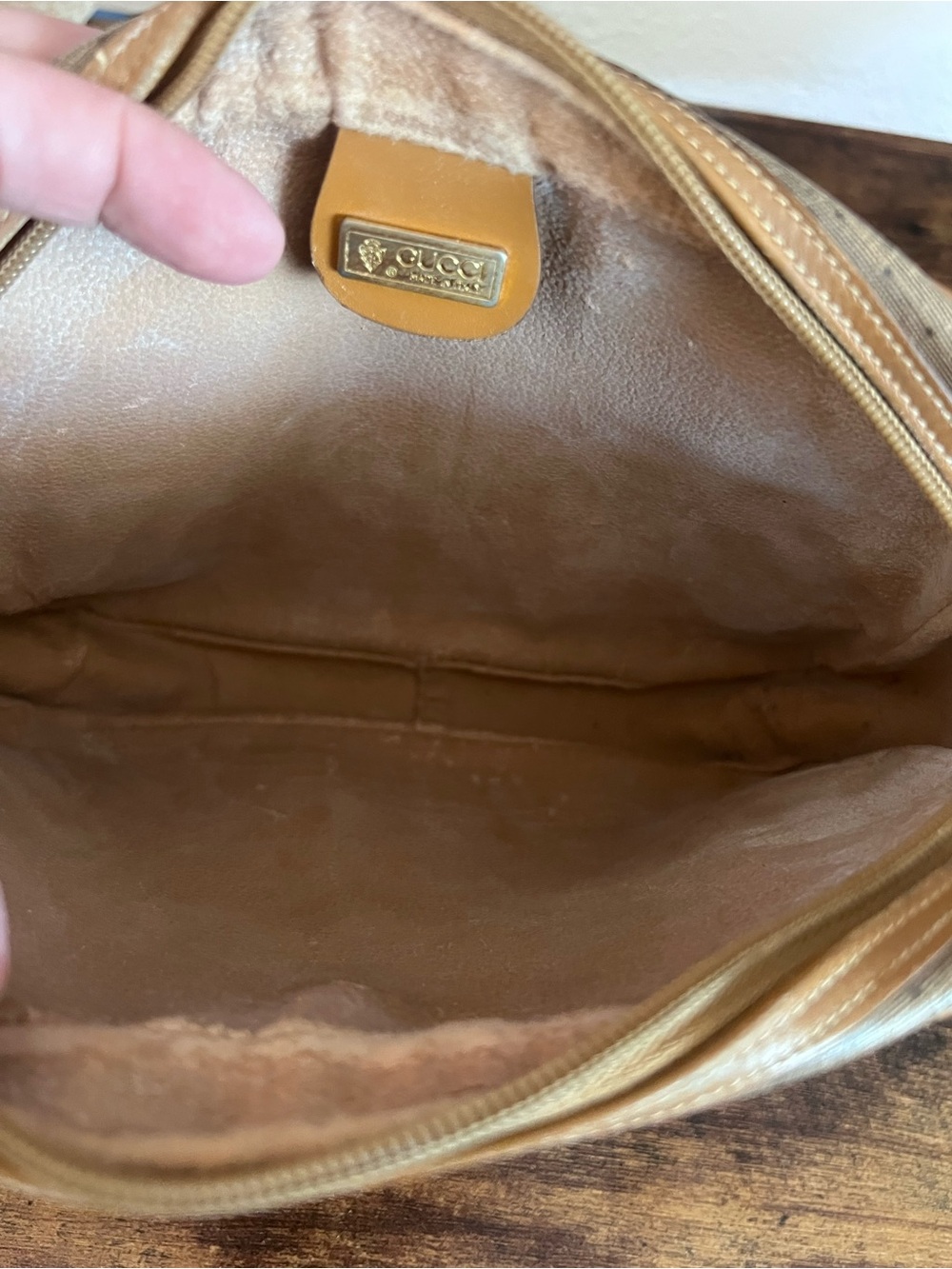 Vintage 80s Gucci Brown Monogram Wristlet Clutch with Tan Trim - Picture 2 of 12